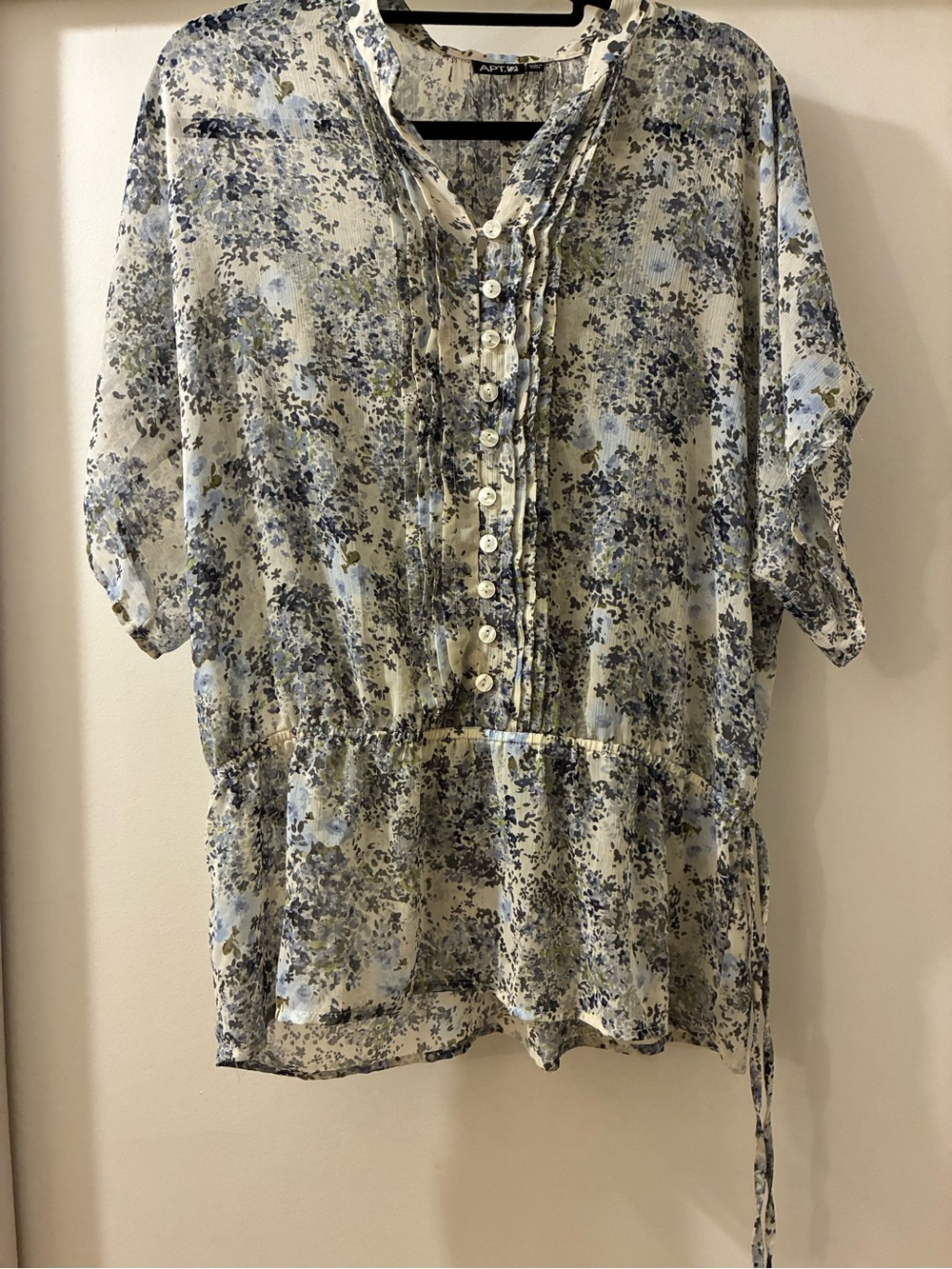 Apt. 9 Light Blue and Cream Floral Pintuck Button-Front Blouse